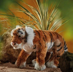 Living Nature Knuffel Tijger Liggend 45 Cm -Kinderproducten image 1837